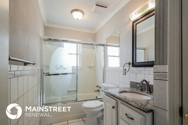 Building Photo - 1688 Boardwalk Ave