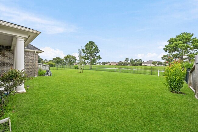 Building Photo - 14403 Lakepointe Bend Ln