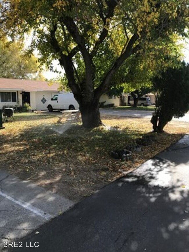 6624 Lemon Hill Ave 6624 Lemon Hill Ave Sacramento CA 95824