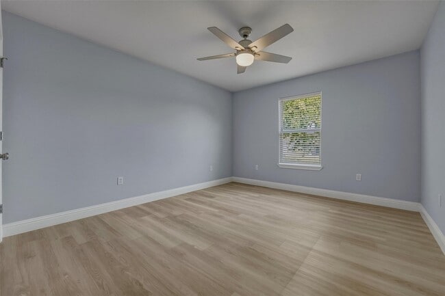 Building Photo - 324 Hillcroft Rd