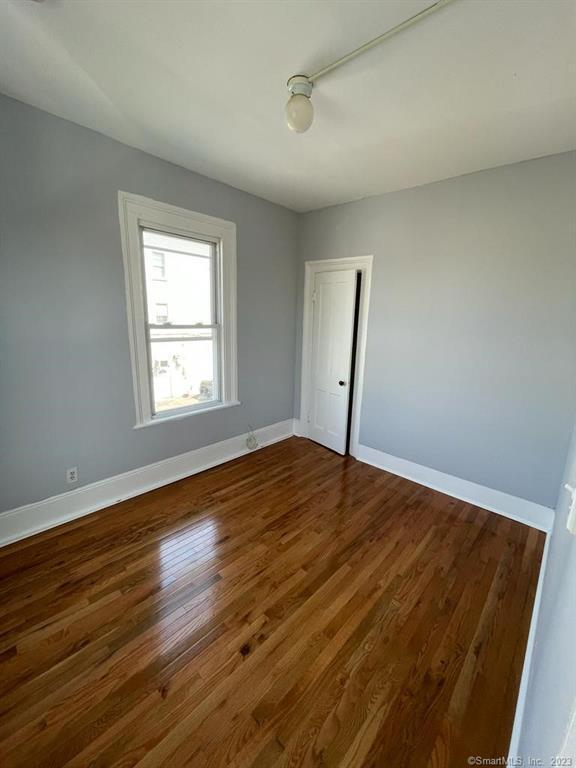 Primary Photo - 358 Grand St