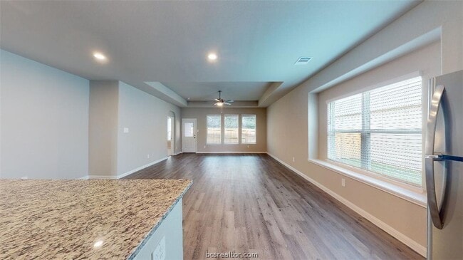 Building Photo - 5789 Cerrillos Dr