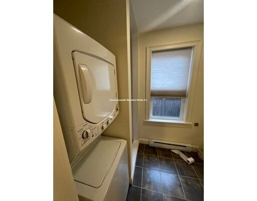 Building Photo - 17 Hillside Rd