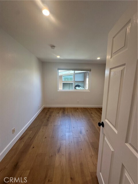 Building Photo - 13508 Moorpark St