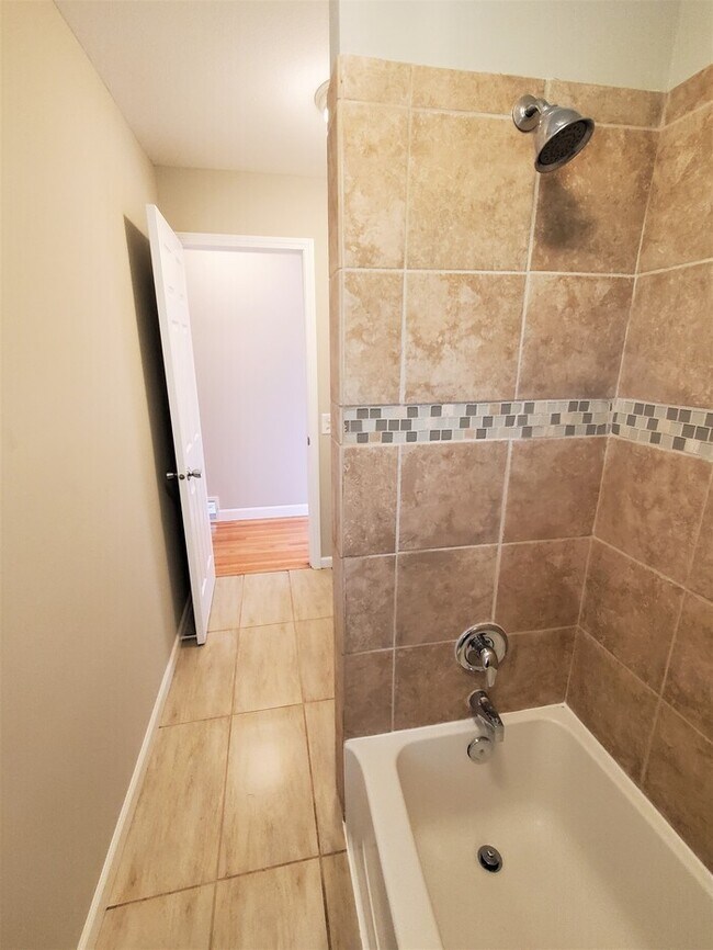 Building Photo - 1760 City Heights Dr