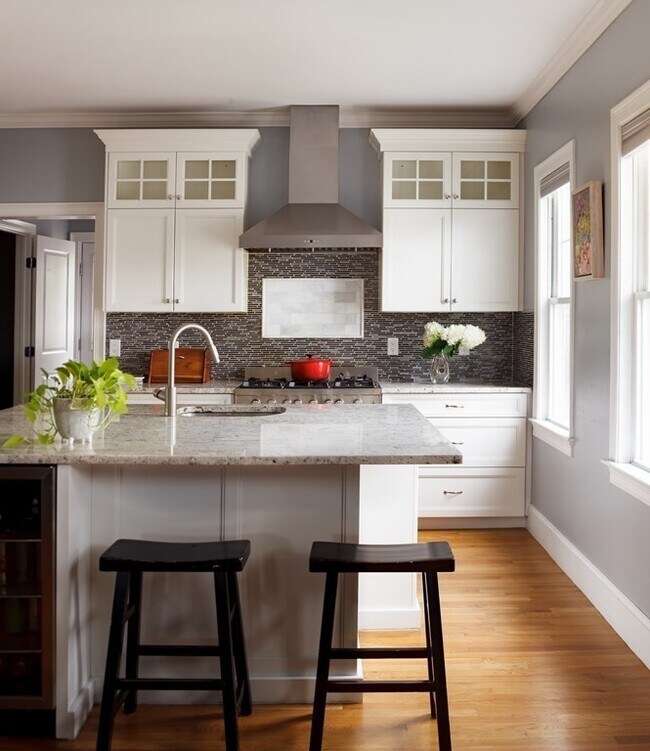 Building Photo - 70 Arlington St