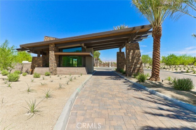 Building Photo - 77 Syrah