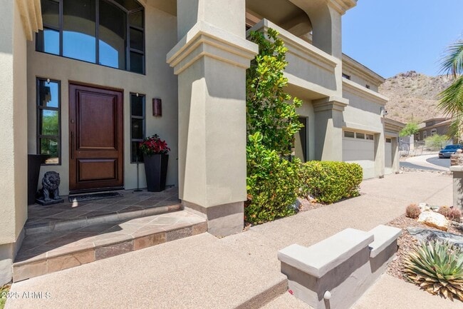 Building Photo - 8614 N 17th Pl