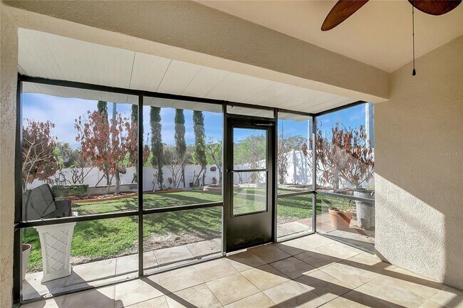 Building Photo - 3929 Washburn Pl