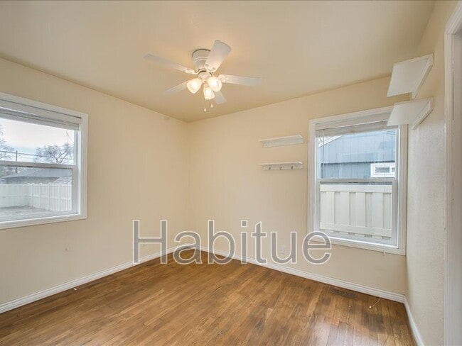 Building Photo - 4919 W Wylie Ln