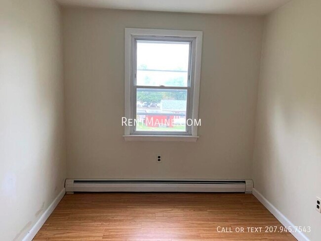 Building Photo - 21 Yale St