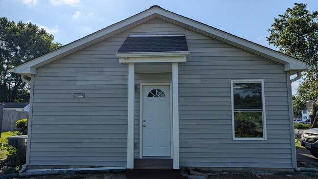Building Photo - 150 Nightingale Ave