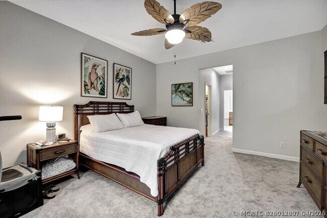 Building Photo - 7602 Greenbrier Cir
