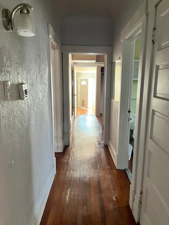 Building Photo - 3618 Clifton Ave