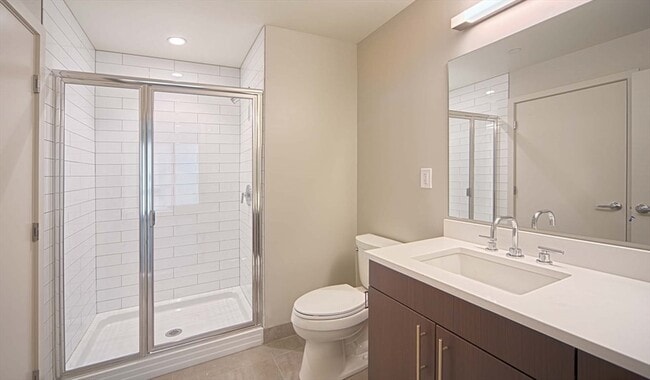 Building Photo - 1 Canal St