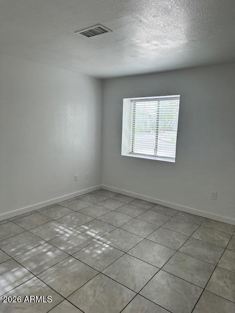 Building Photo - 5318 W Turney Ave