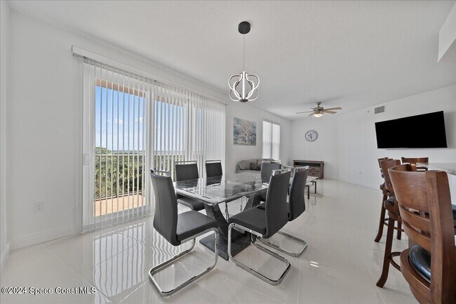 Building Photo - 735 Pilot Lane