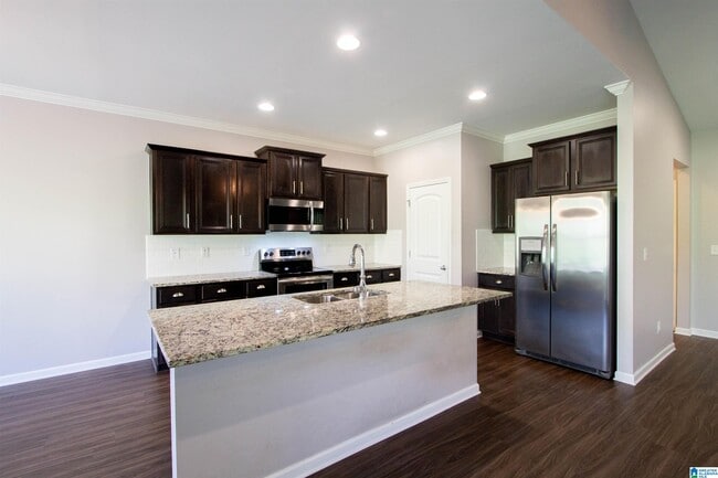 Building Photo - 1068 Aronimink Dr