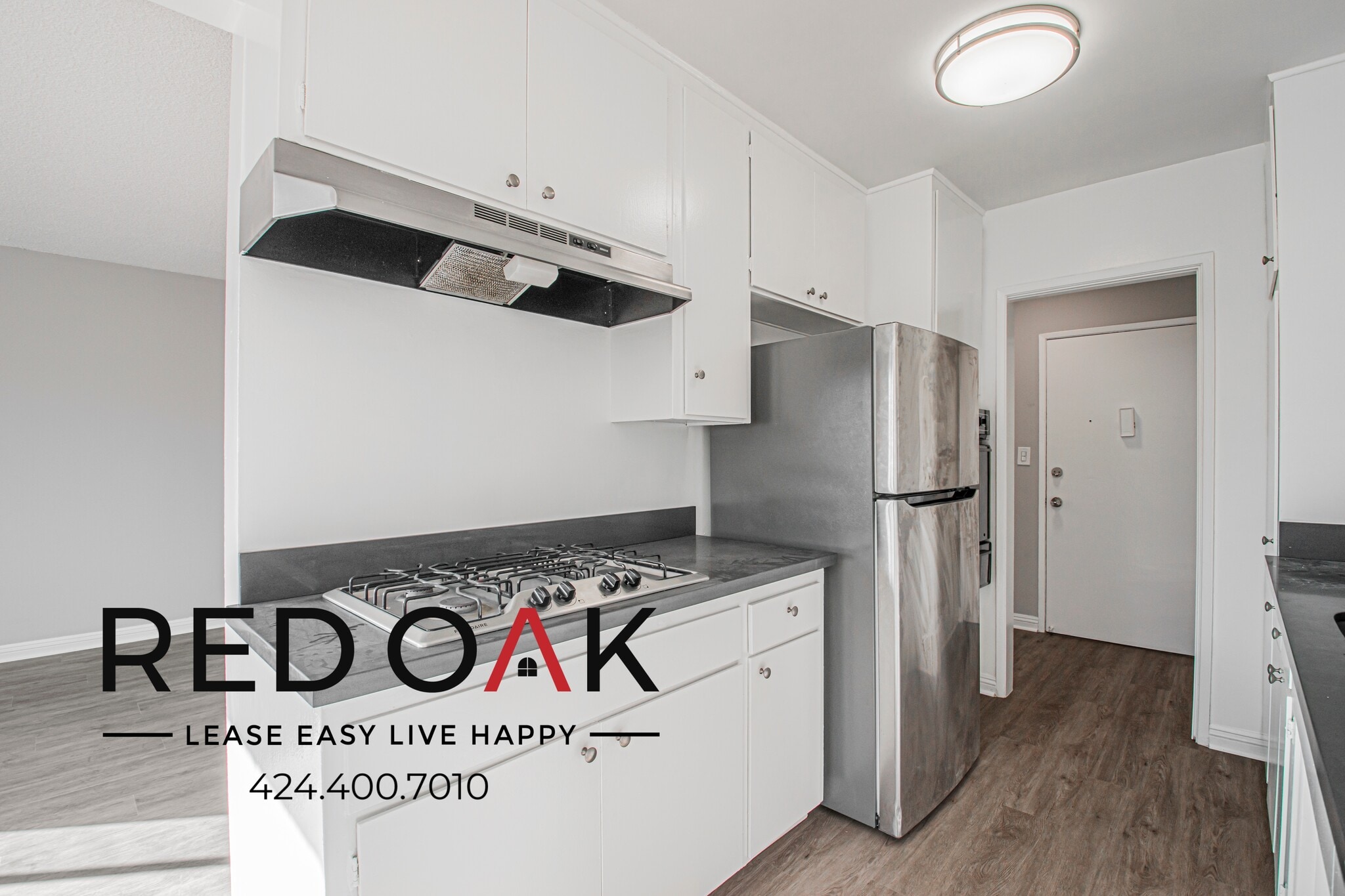 Building Photo - 12737 Moorpark St