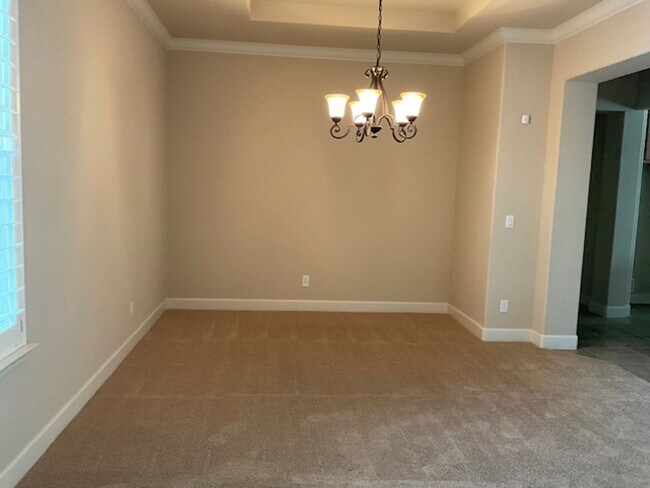 Building Photo - 1320 Winterchase Way