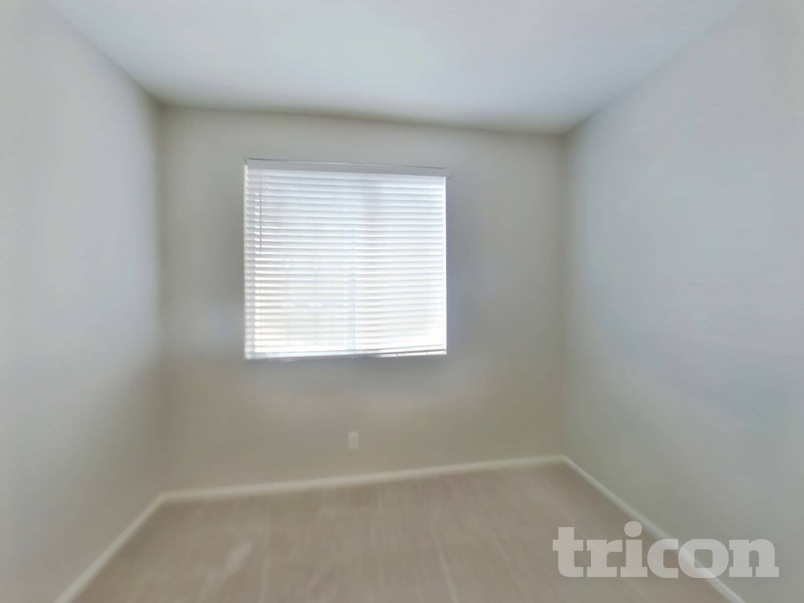 Building Photo - 2907 Extravagant Ave