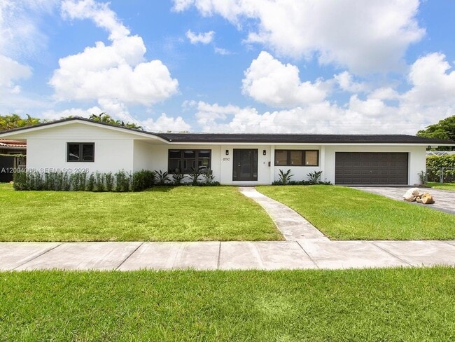 Building Photo - 8790 SW 85th St