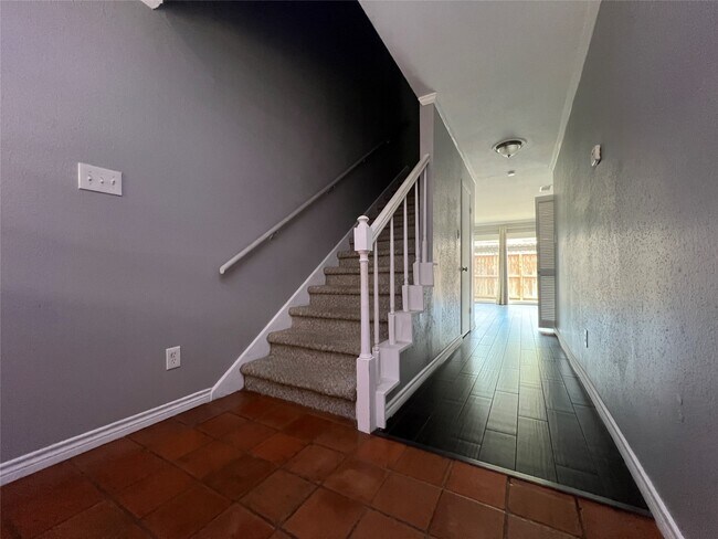 Building Photo - 5801 Lumberdale Rd