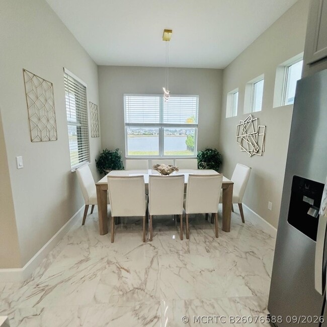 Building Photo - 14999 Goldspar Ct