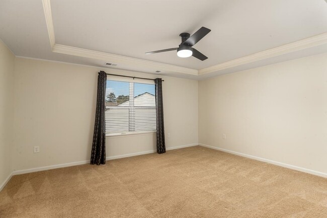 Building Photo - 5700 Redgum Dr