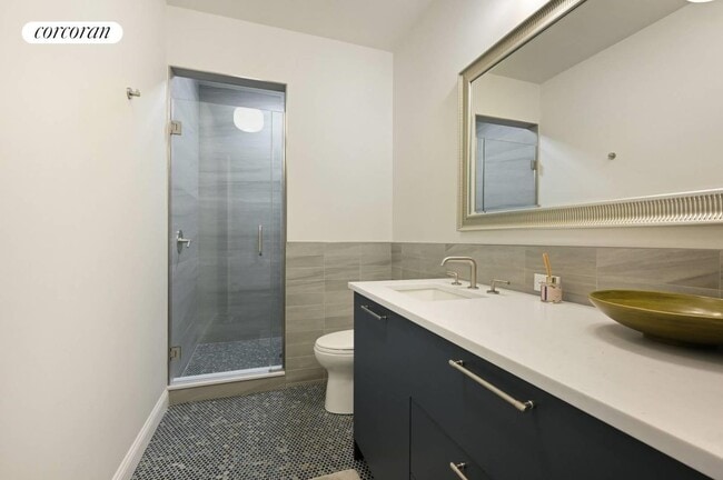 Building Photo - 38 Lincoln St