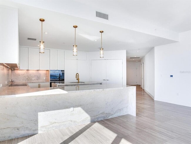 Building Photo - 3101 Bayshore Blvd