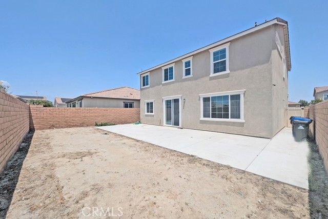 Building Photo - 3338 S Myrtle Dr