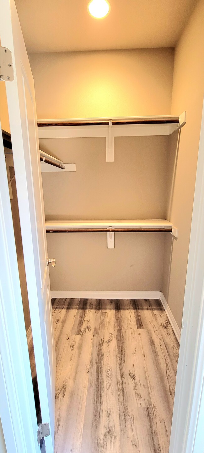 Master bedroom walk in closet - 9254 Elm Vista Dr