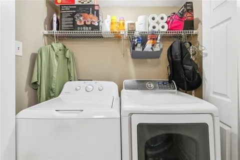 Building Photo - 1781 Boulevard De Province