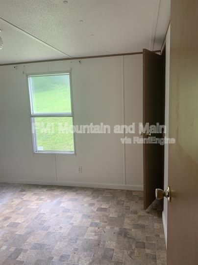 Building Photo - 38 Misty Mountain Way