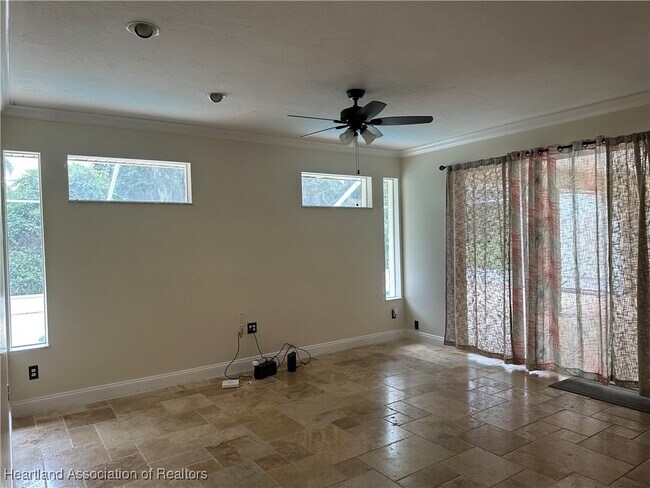 Building Photo - 4536 Darnell Dr