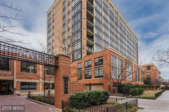 Building Photo - Luxurious Fully Furnished 2BR in the Heart of Mount Vernon Triangle!