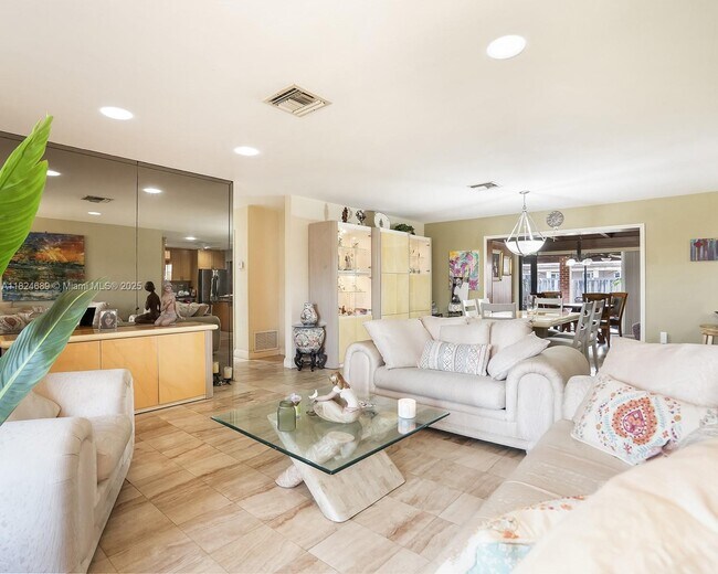 Building Photo - 9460 SW 53rd St