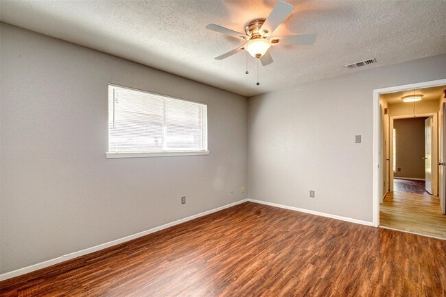 Building Photo - 16623 Blackhawk Blvd