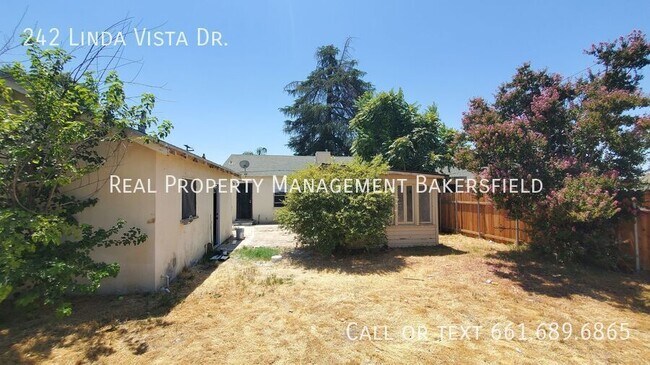 Building Photo - 242 Linda Vista Dr