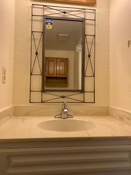 Building Photo - 6151 Camino Verde Dr