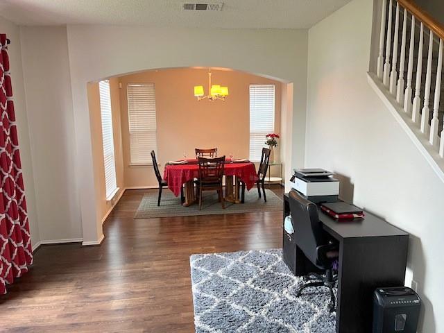 Building Photo - 8504 Saffron Dr