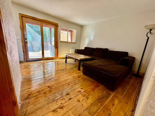 Building Photo - 23150 Schussmark Trl