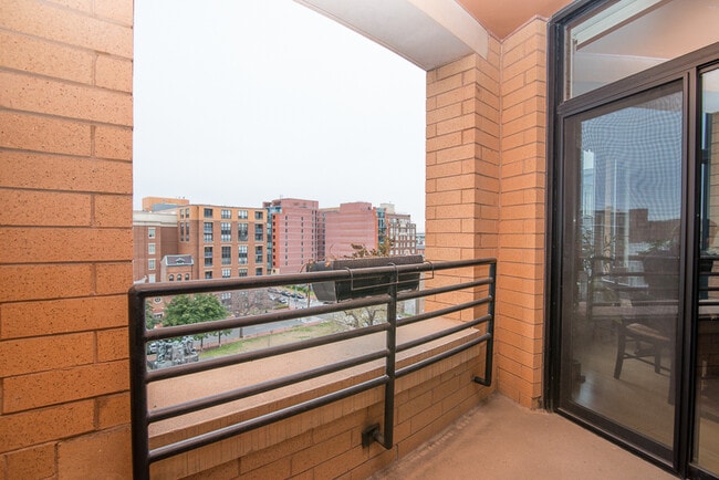 Building Photo - 1010 Massachusetts Ave NW