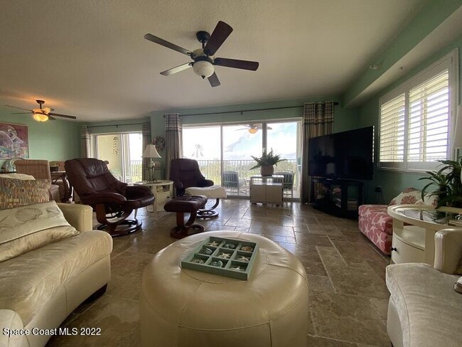 Building Photo - 732 Bayside Dr