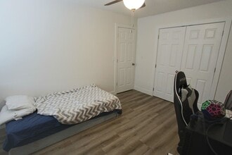 Building Photo - SGW29 - 360 N. #35