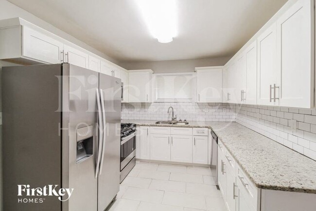 Building Photo - 3758 Aldea Dr