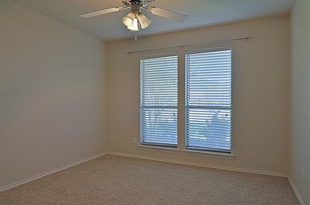 Building Photo - 3 Whispering Vine Ct