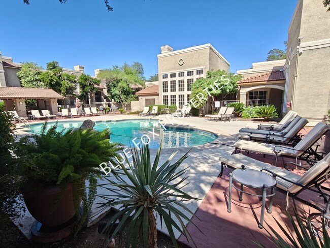 Building Photo - 1500 E Pusch Wilderness Dr