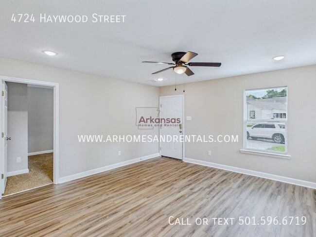 Building Photo - 4724 Haywood St